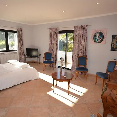 Oda ve Kahvaltı La Blanche Sanary-sur-Mer