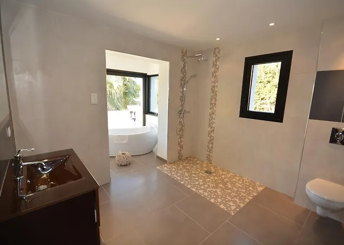 La Blanche Sanary-sur-Mer