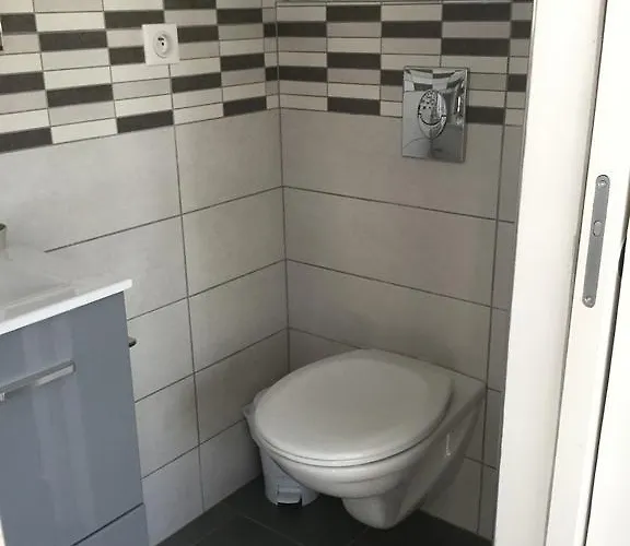 La Blanche Bed & Breakfast